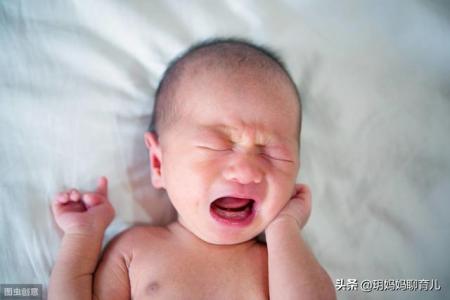 宝宝睡梦中突然大哭是什么原因